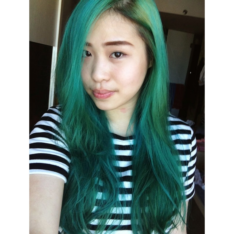 Зеленая краска для волос ENCHANTED FOREST CLASSIC HAIR DYE - Manic Panic